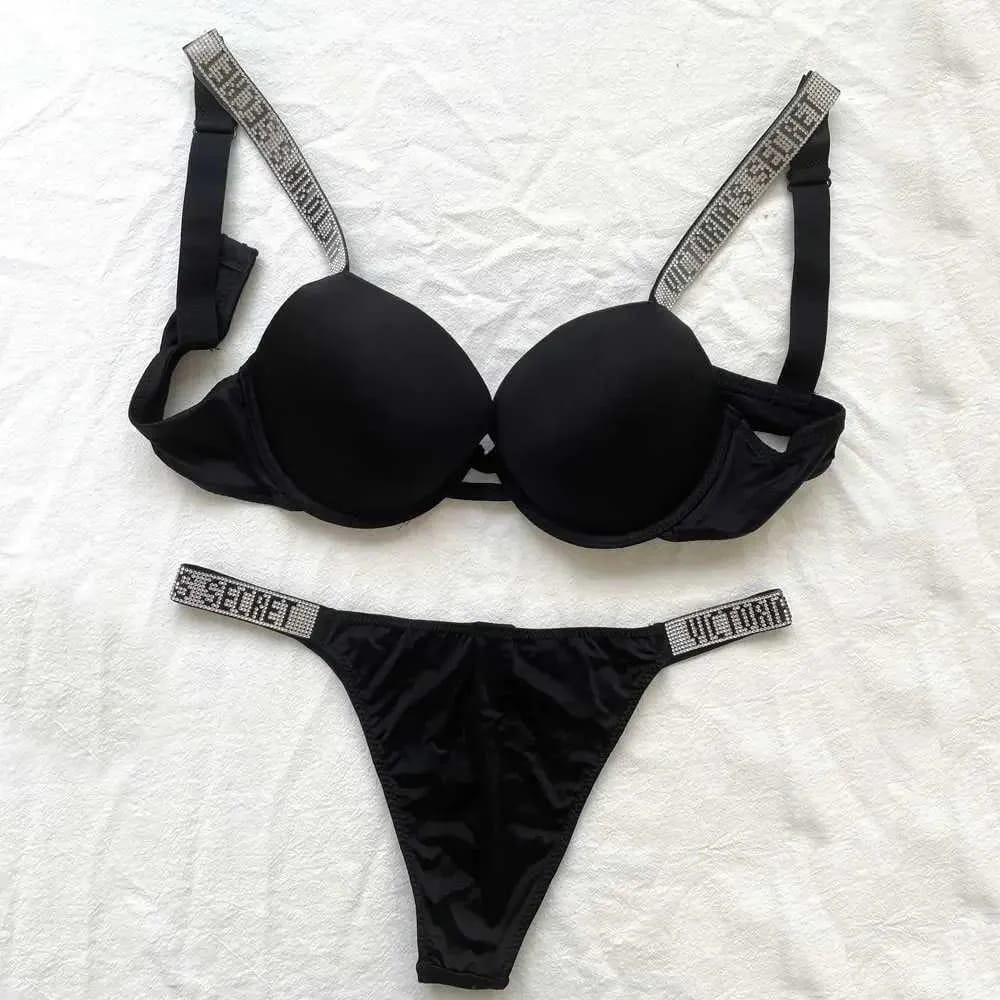 push up bra.