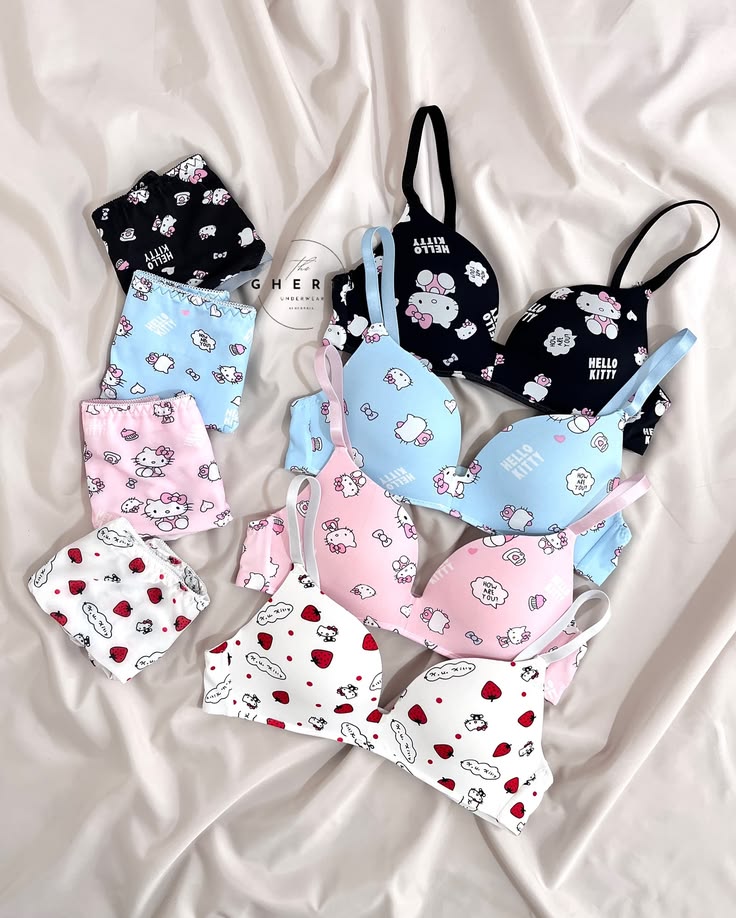 Cute kitty bras set