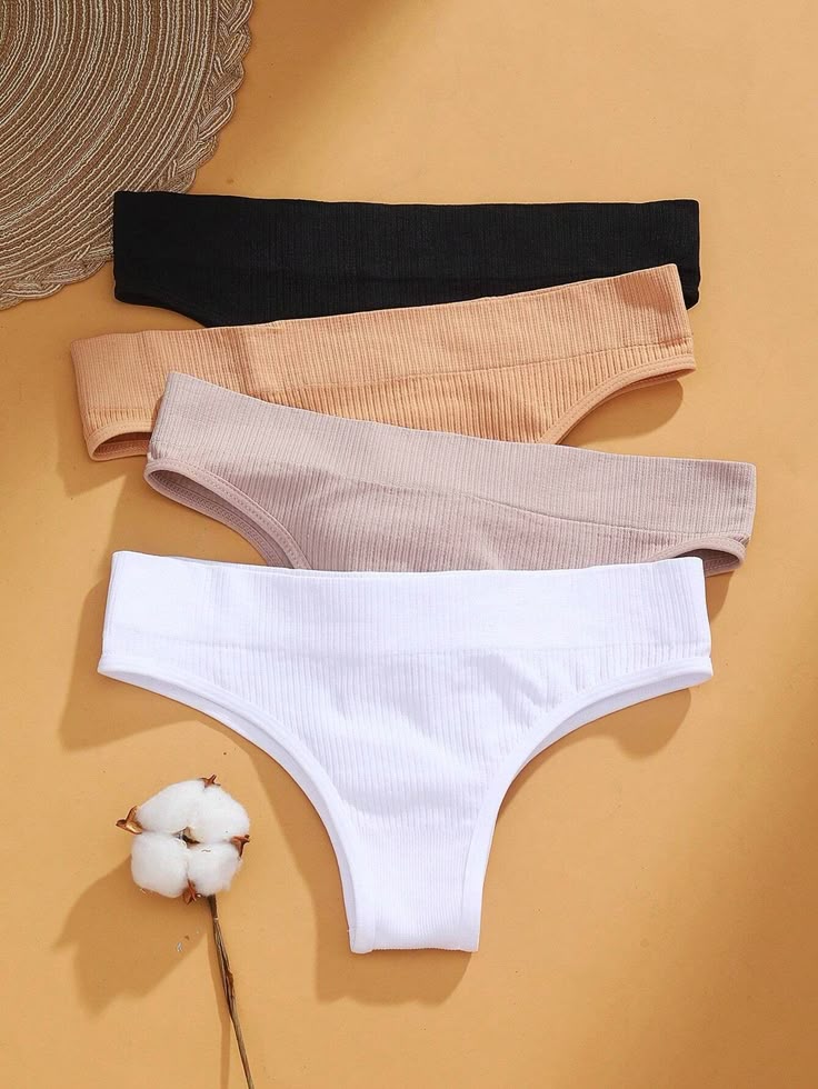 Moon and simple comfortable panties